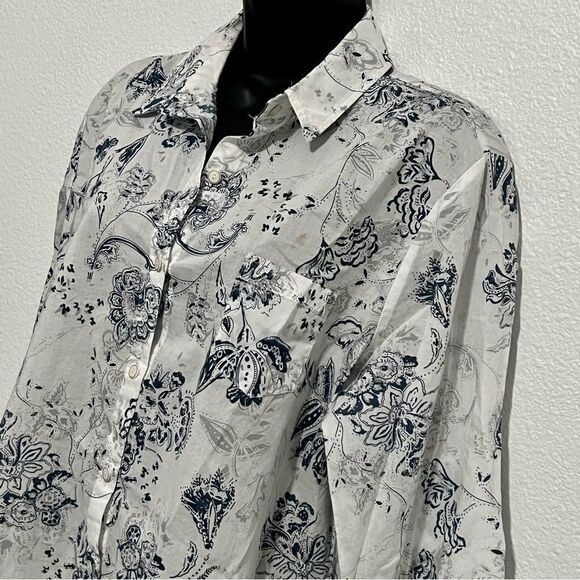 Coastal White Blue Paisley Floral Long Sleeve button Down Oversized Shirt L - Picture 3 of 9
